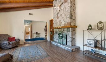 25980 Forest Dr, Escondido, CA 92026