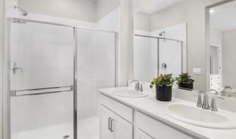 2451 MIDNIGHT Ln, Santa Rosa, CA 95403