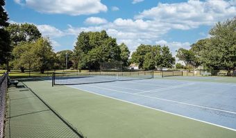 1040 Buttonwoods Ave, Warwick, RI 02886
