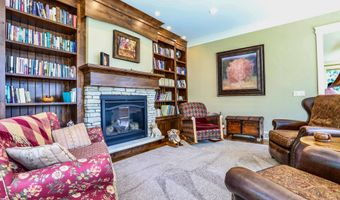 2405 NW 16th Ave, Aberdeen, SD 57401