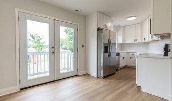 12491 CLINTON HEIGHTS Dr, Ashland, VA 23005