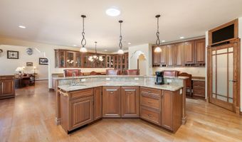 367 Sand Creek Rd, Beulah, WY 82712