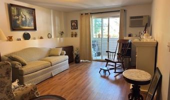 669 Metacom Ave 17, Bristol, RI 02809