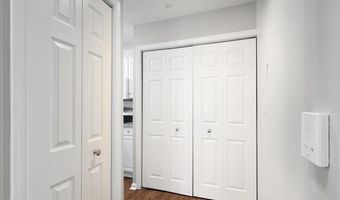 2000 PHILLIPS Ter 9, Annapolis, MD 21401
