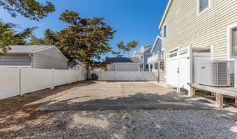 138 8th, Avalon, NJ 08202