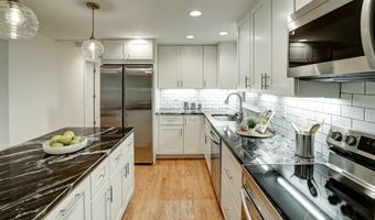 1038 SMITH Rd, Afton, VA 22920