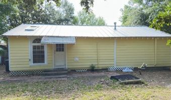 153 Saint Peter St, Biloxi, MS 39530