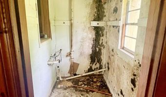 913 Rood Ave, Albany, GA 31705
