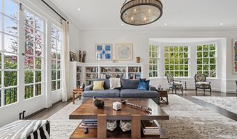 1121 BAY St, Alameda, CA 94501