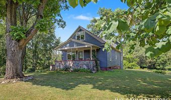665 Honey Creek Ave NE, Ada, MI 49301