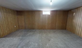 820 S 1st St, Albion, NE 68620