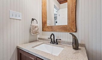7944 Comite Acres Dr, Baker, LA 70714