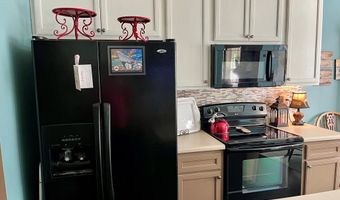 329 River Oaks Dr, Bainbridge, GA 39819