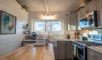 749 State Highway Hh, Alton, MO 65606