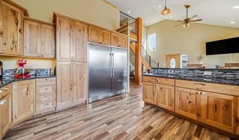 5950 E Colin Dr, Athol, ID 83801