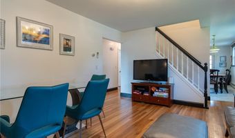 64 Juniper Trl, Narragansett, RI 02882