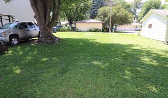 515 N 6th St, Arlington, NE 68002