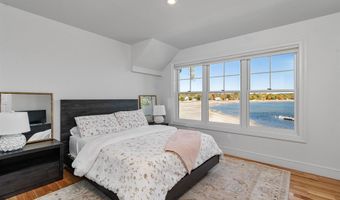 451 Appletree Point Rd, Burlington, VT 05408