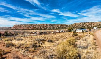 2787 N Foothill Dr, Apple Valley, UT 84737