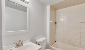 99 Lark St, Albany, NY 12210