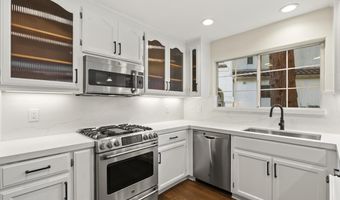 300 Carrera Cir, Aptos, CA 95003