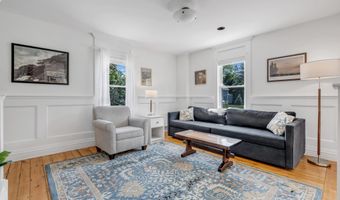 85 Bedford St, Bath, ME 04530