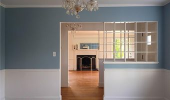 6 Old Pound Hill Rd, North Smithfield, RI 02896