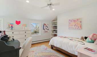7 Waverly Rd, Darien, CT 06820