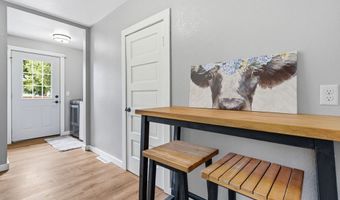 215 S Gillespie Ave, Arcadia, WI 54612
