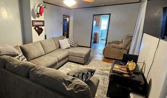 604 Blondell Ave, Appalachia, VA 24216