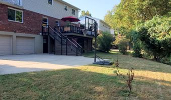 8069 Ashgrove Dr, Anderson Twp., OH 45244