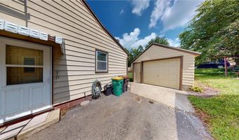 1223 James Ave, Albert Lea, MN 56007