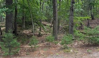 31 Countryside Dr, Johnston, RI 02919