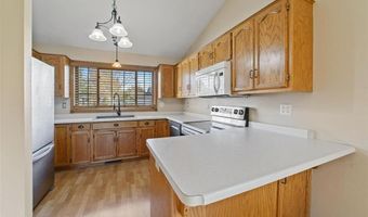 229 Horizon Ave, Sartell, MN 56377