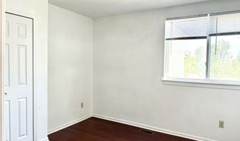 2341 Timbercrest Court Ct, Ann Arbor, MI 48103