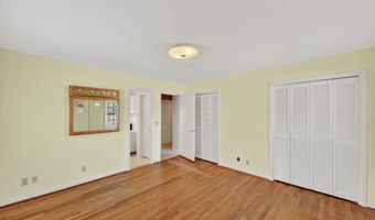 47 Midway St, Bamberg, SC 29003