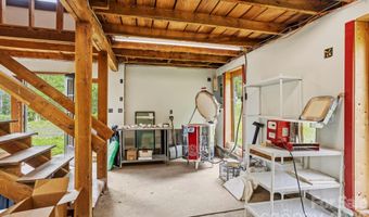 1108 Pine Root Branch Rd, Bakersville, NC 28705