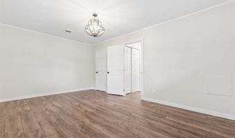 3805 Gilroy Rd, Columbus, OH 43227