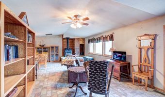 30049 Sunnyside Ct, Arkansas City, KS 67005