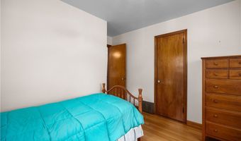 167 S Leavitt Rd, Amherst, OH 44001