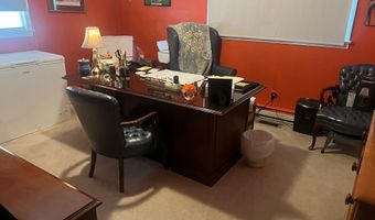916 N Pembroke Ave, Ahoskie, NC 27910