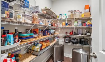 801 Deepwood Ct, Boiling Springs, SC 29316
