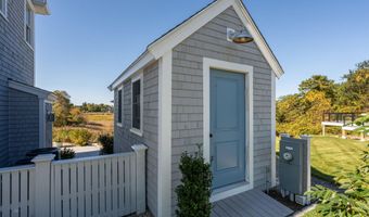 191 Stoney Point Rd, Barnstable, MA 02630