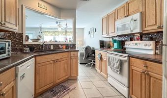207 Sawyer Ln, Apalachicola, FL 32320