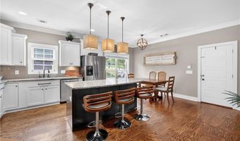 1569 CLUB CREEK Dr, Auburn, AL 36862