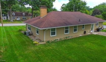 453 Hillcrest Dr, Ashland, OH 44805