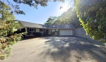 17264 MOUNTAIN Dr, Brookings, OR 97415