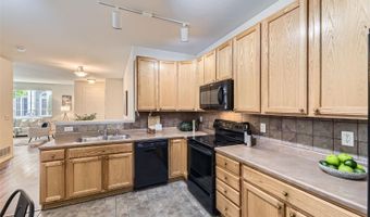 4221 S Blackhawk Cir 7G, Aurora, CO 80014