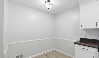 1045 Knollwood Acres Rd, Boiling Springs, SC 29316