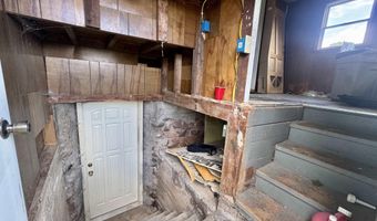 417 3rd St, Alpha, MI 49902